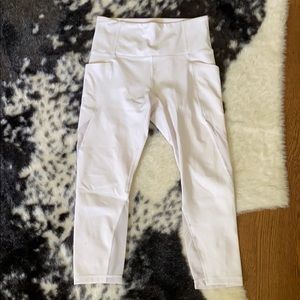 Athleta white cropped leggings